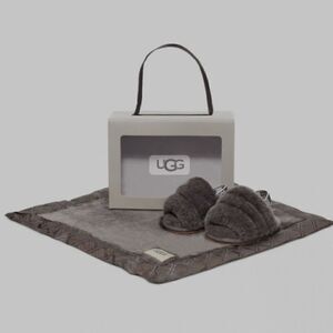 UGG Gray Fluff Yeah Slide And Lovey Size 4/5 Medium